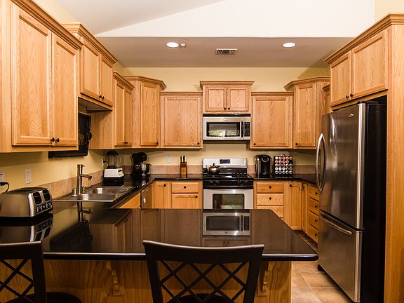 2nd image of 4930 Dover Ln Unit 1502