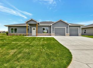 630 S Sweetwater Rd, Maize, KS 67101