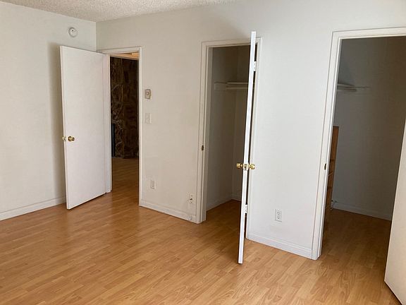5th image of 11929 Kiowa Ave #T