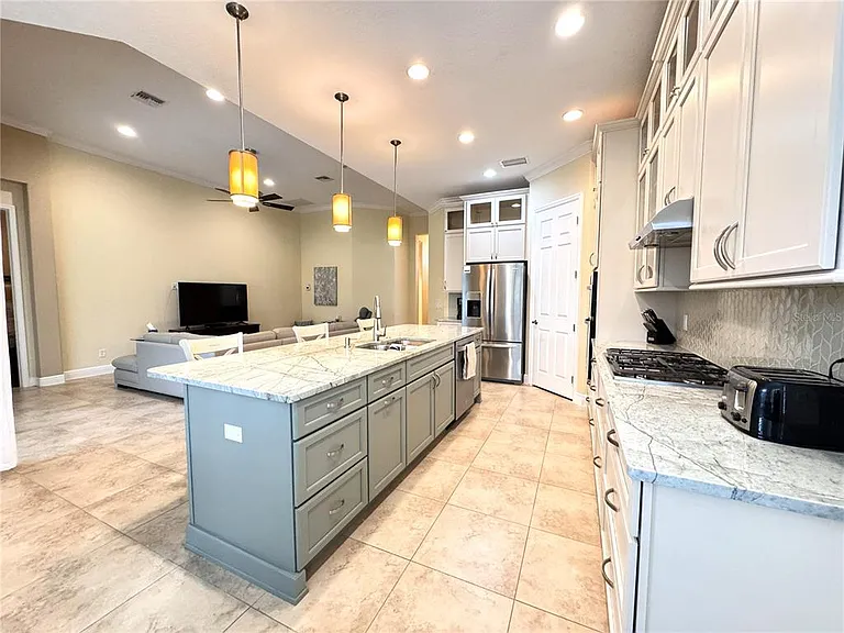 1240 W Diamond Shore Loop — Photo 5
