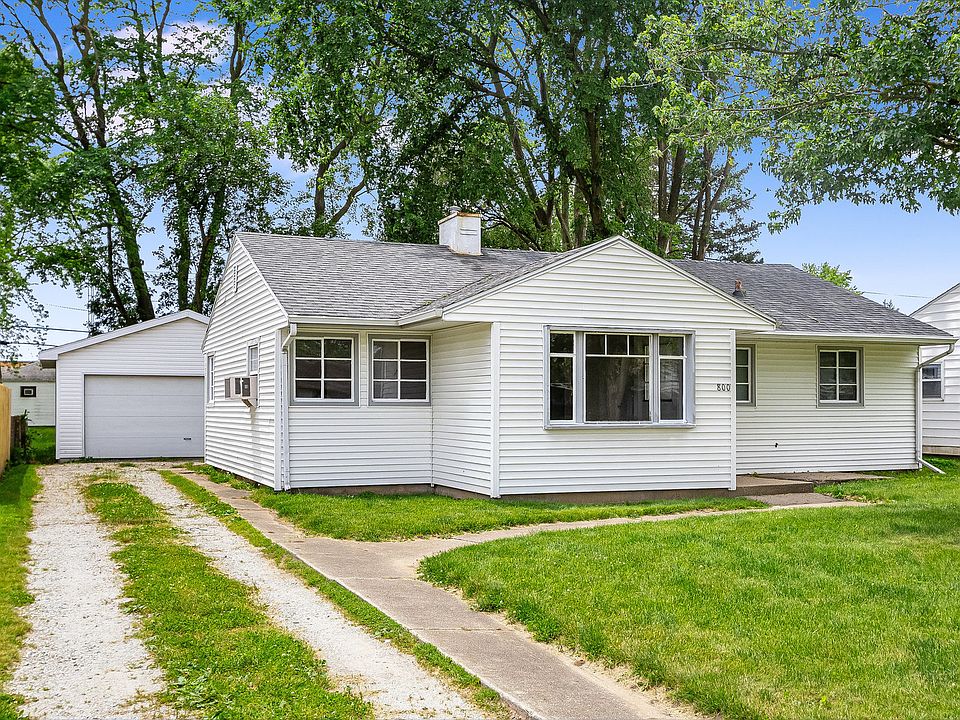 1st image of 800 Meadow Ct