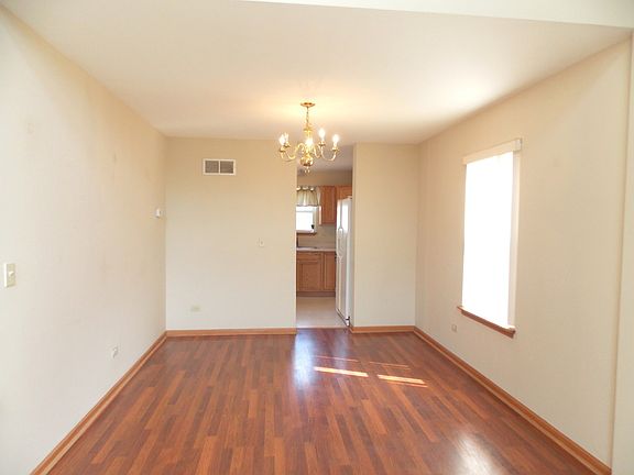 4th image of 1820 Arbor Falls Dr
