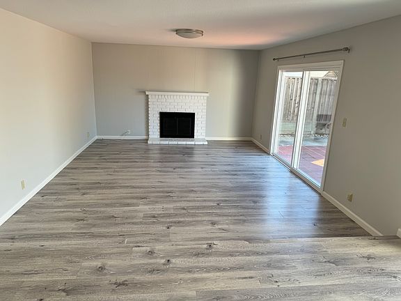 2nd image of 2211 Barrett Ave