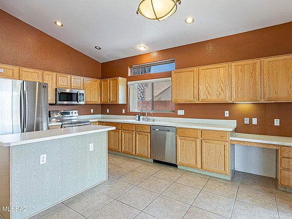 5th image of 11109 N Eagle Crest Dr