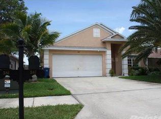 587 Lake Cypress Cir, Oldsmar, FL 34677