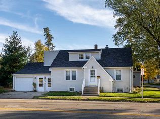 1426-1426 1/2 Henry Ave, Beloit, WI 53511