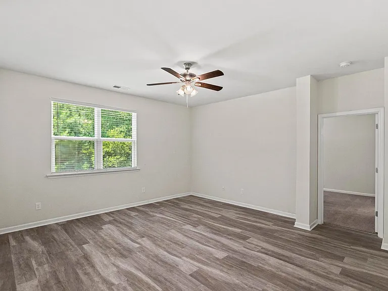810 Lenox Dr — Photo 14