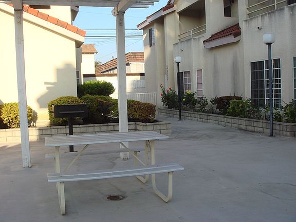 2nd image of 228 N Marguerita Ave APT C
