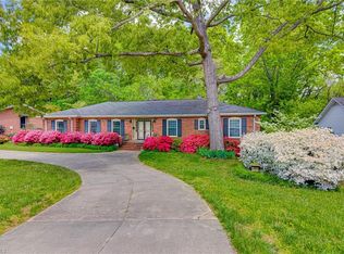 3321 Blenheim Pl, Winston Salem, NC 27106