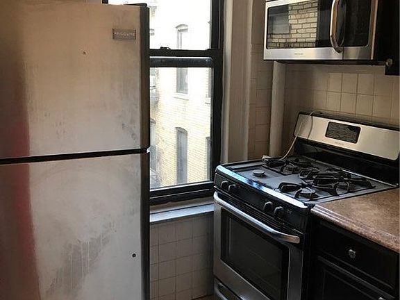 2nd image of 2521 31st Ave APT C45