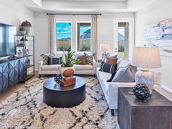 4th image of 1206 Buffalo Run