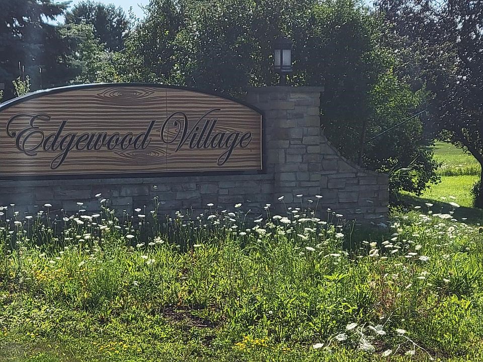 1st image of Hemlock Ct #15
