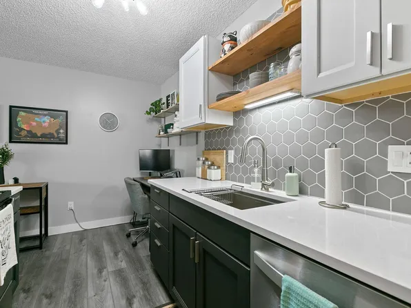 1225 Lasalle Ave APT 1103, Minneapolis, MN 55403