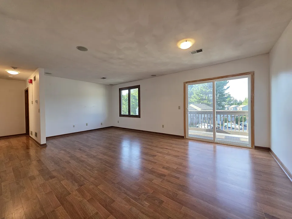 36 Kristee Cir