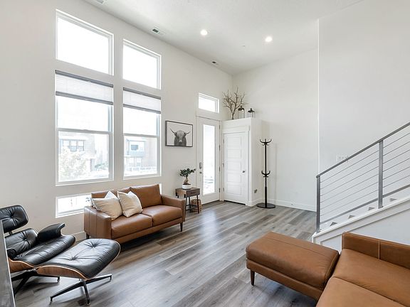 5th image of 5084 W Duckhorn Dr