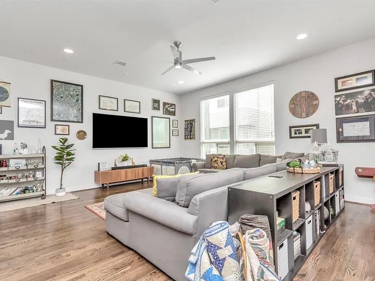 360 Eado Park Cir — Photo 11