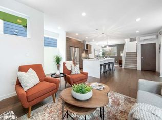 6553 34th Ave SW, Seattle, WA 98126