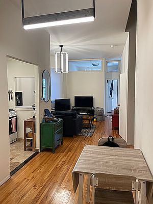 4th image of 415 E 90th St APT 4A