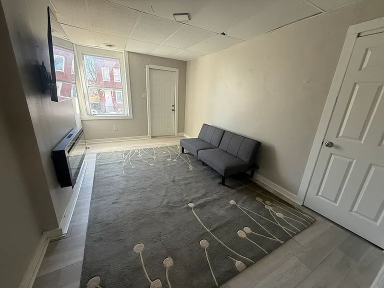 3733 Oregon Ave #1F — Photo 11