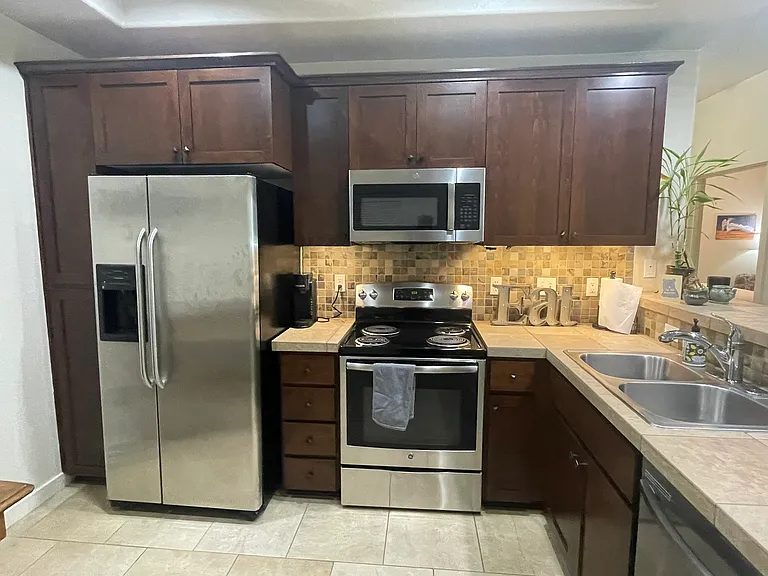819 NW Wheelock Pl #819 — Photo 55