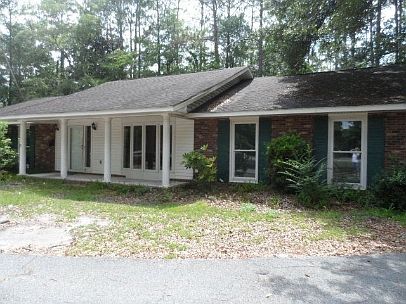 1st image of 200 Darsey Rd