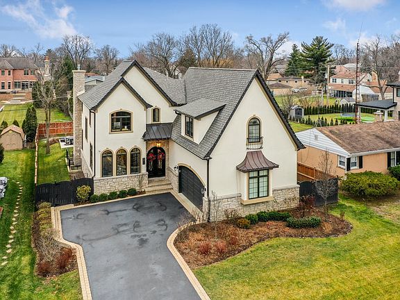 3rd image of 3411 Highland Ct