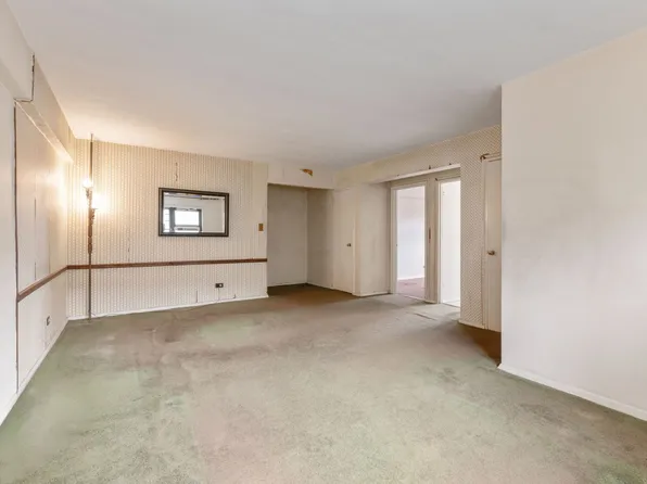 34-11 93rd Street image 4 of 17