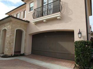 70 Meander, Irvine, CA 92620