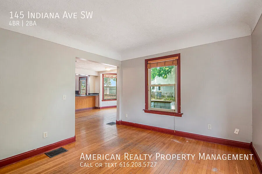 4 bed, 1.5 bath, 1364 sqft, $2,150 — Photo 4
