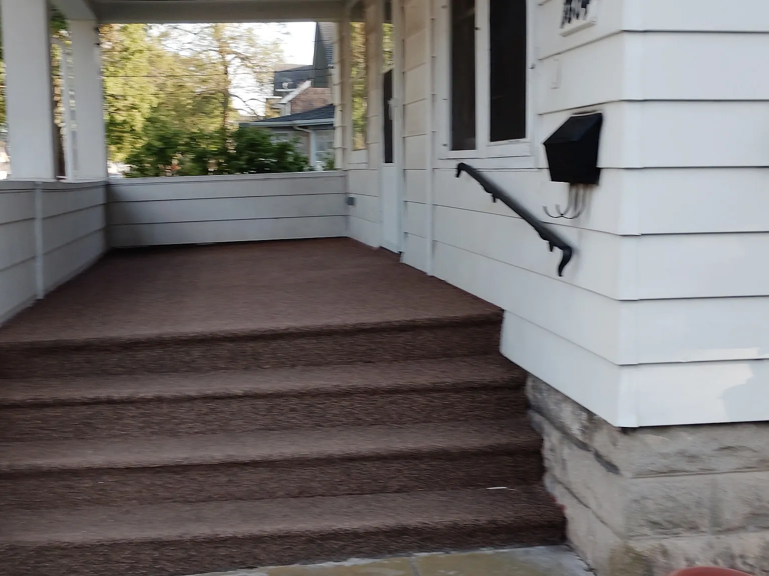 1804 Latham Street - 1 — Photo 3