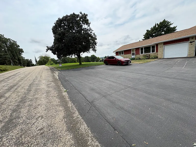 5243 Church Rd — Photo 2