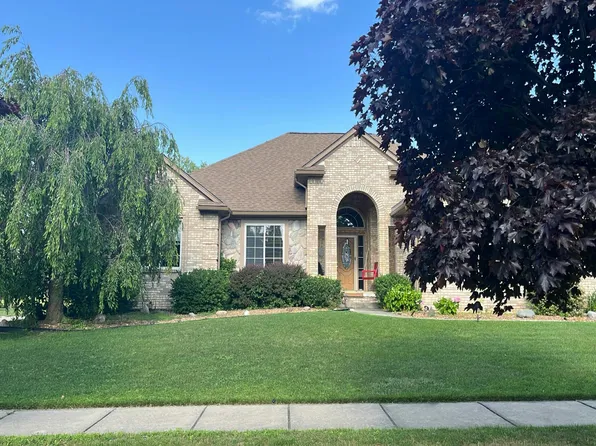 3771 Shefford Blvd, Canton, MI 48188
