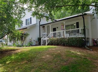 2114 W Lotus Point Dr, Lithia Springs, GA 30122