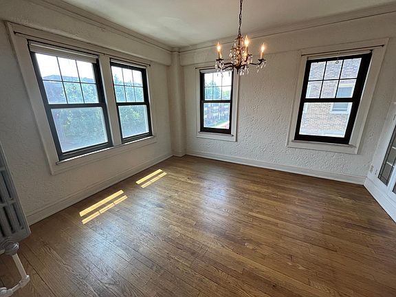 2nd image of 2508 E Belleview Pl #38