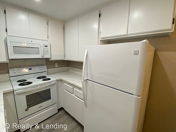 5th image of 6350 Genesee Ave Unit 213