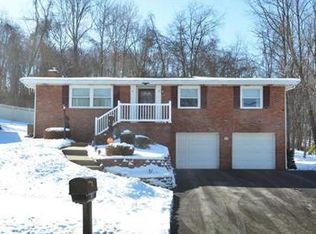 112 Wyngate Rd, Coraopolis, PA 15108
