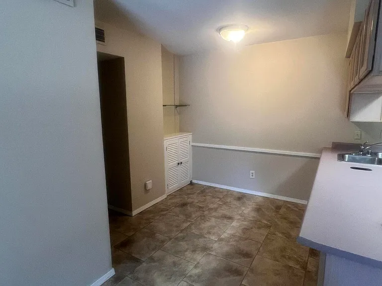 1601 Pennsylvania St NE #I-3 — Photo 3