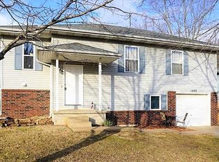 1333 W Daniels St, Ozark, MO 65721