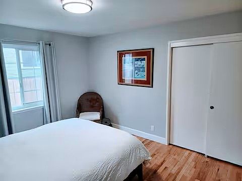 5th image of 955 Lincoln St
