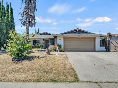 6833 Sandrock Way, Sacramento, CA, 95828