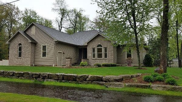 1st image of 303 48th Ave