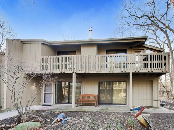 519 Bristol Oak COURT #D, Fontana, WI 53125