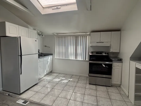 (undisclosed Address), West Babylon, NY 11704