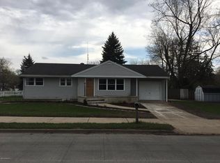 1060 44th St SE, Kentwood, MI 49508