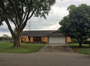 2070 Katie Ct, Winter Haven, FL 33884