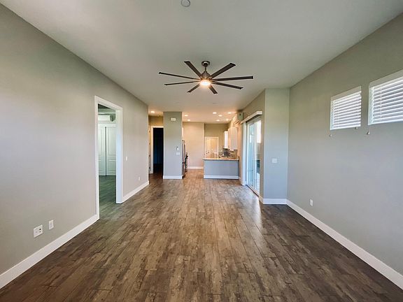3rd image of 1326 Roycroft Ln #A