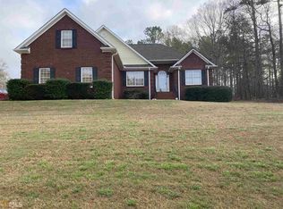 85 Stonewall Dr, Covington, GA 30016