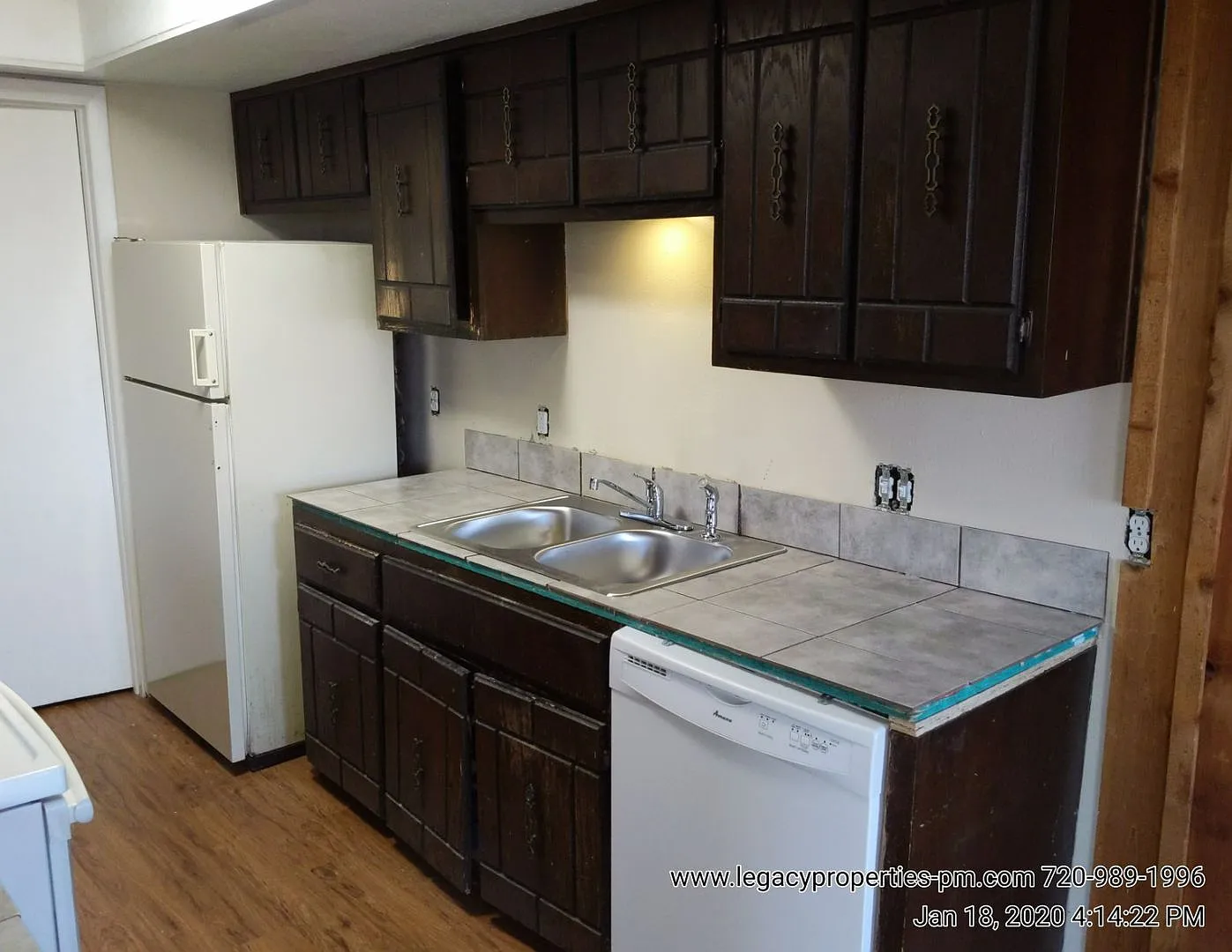 Quaint 2 bed/ 1 bath condo — Photo 3