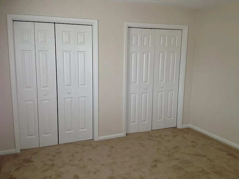 2925 Theodorus Ct — Photo 9