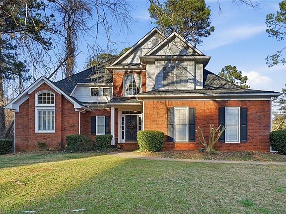 3rd image of 3868 Brookview Point